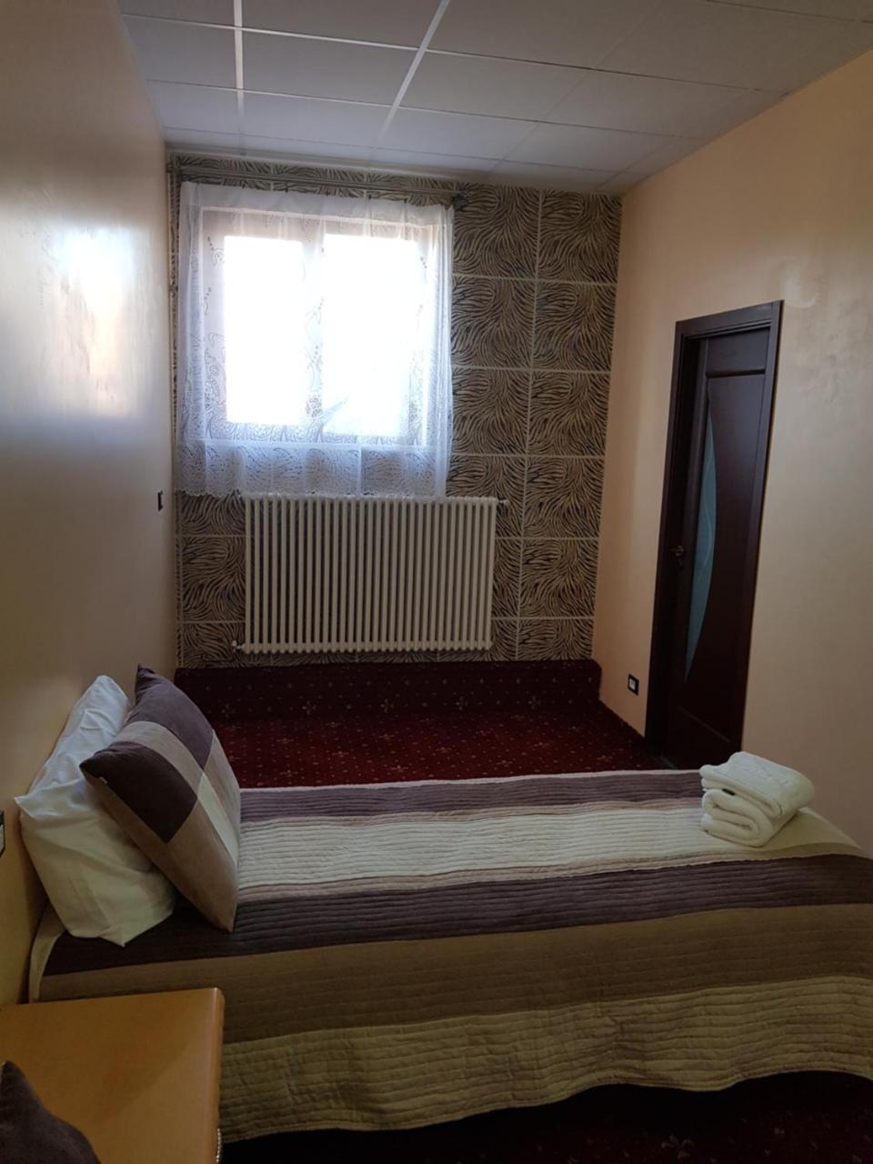 Liberty Junior Apartment Fagaras Exterior photo